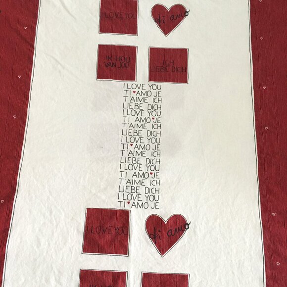 Red and white twin sheet - Picture 2 of 4